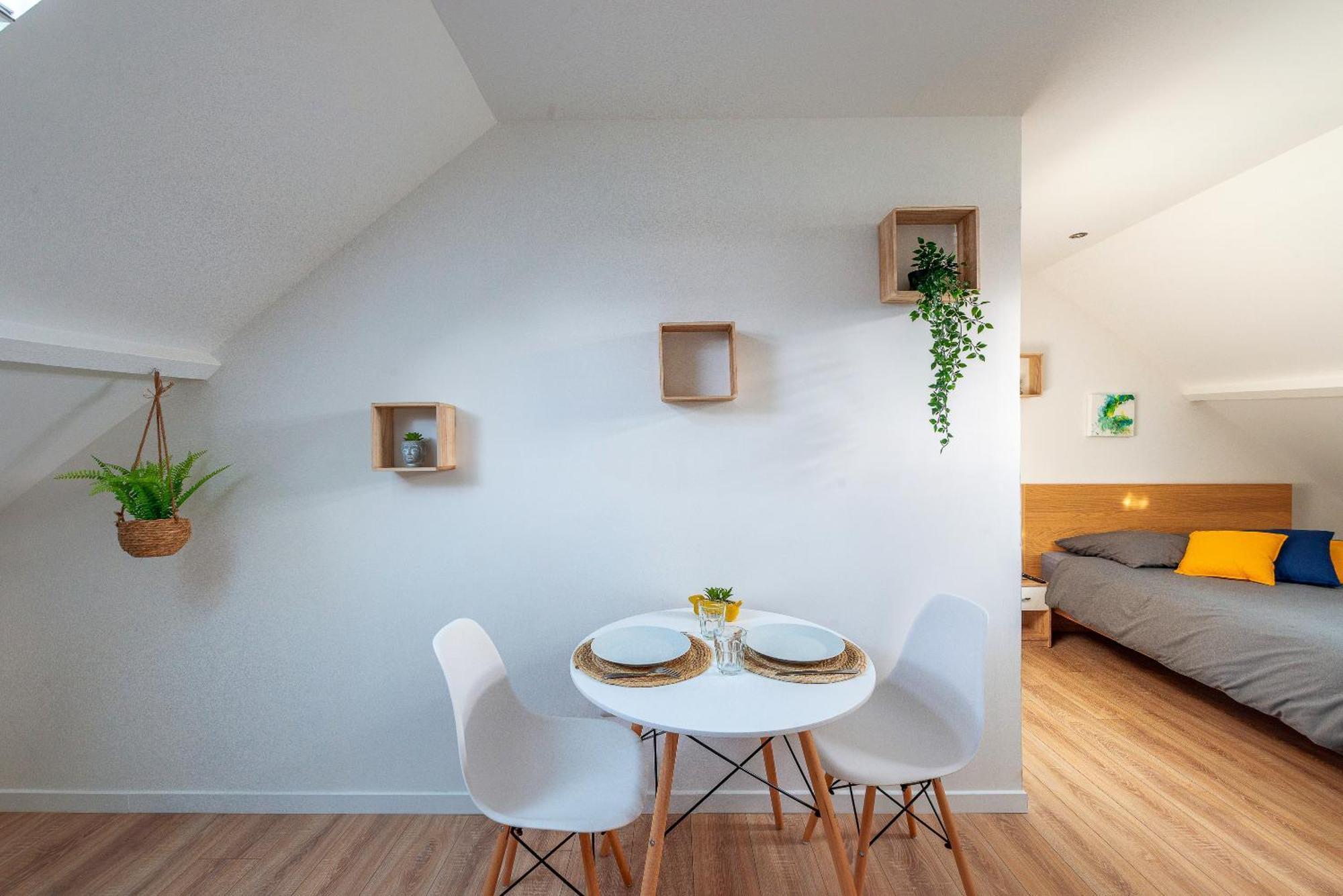 Malaka Home Anzin Buitenkant foto